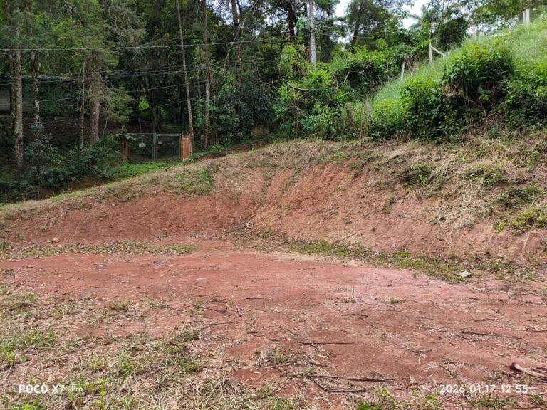 TERRENO EM SANTA ISABEL