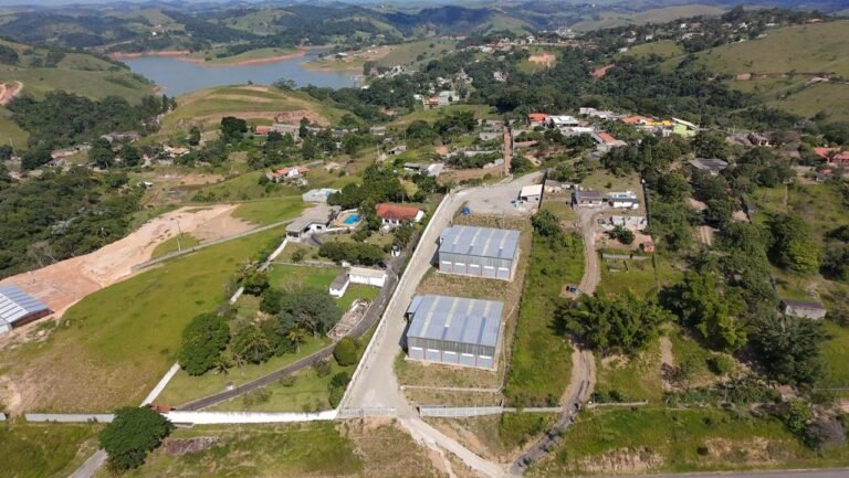Galpões industriais e comerciais em localização estratégica entre Santa Isabel e Igaratá