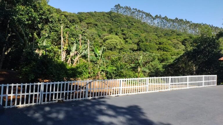 Refúgio Exclusivo em Meio à Mata Atlântica | 6 Alqueires | Porteira Fechada | Próximo à Represa de Nazaré Paulista